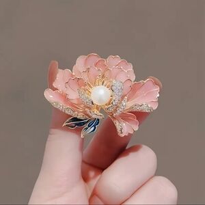 Flower Brooch Luxury Faux Pearl Rhinestone Accent Various Colors NEW